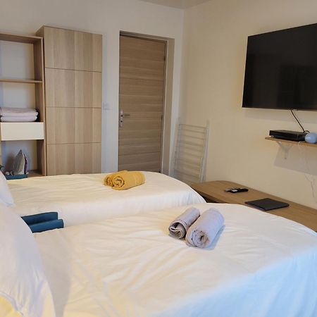 Amazing Apartment A Stone'S Throw From The City Of Lights - Paris กลีชี ภายนอก รูปภาพ
