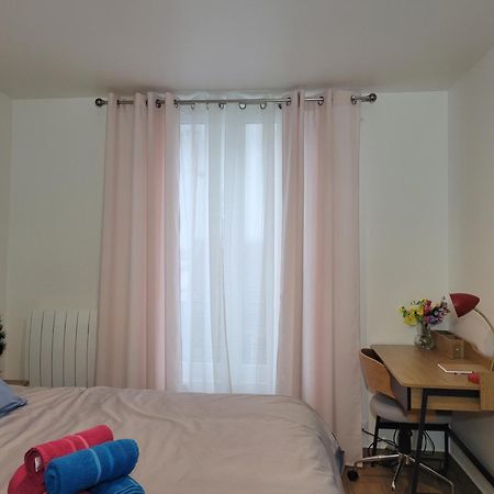Amazing Apartment A Stone'S Throw From The City Of Lights - Paris กลีชี ภายนอก รูปภาพ